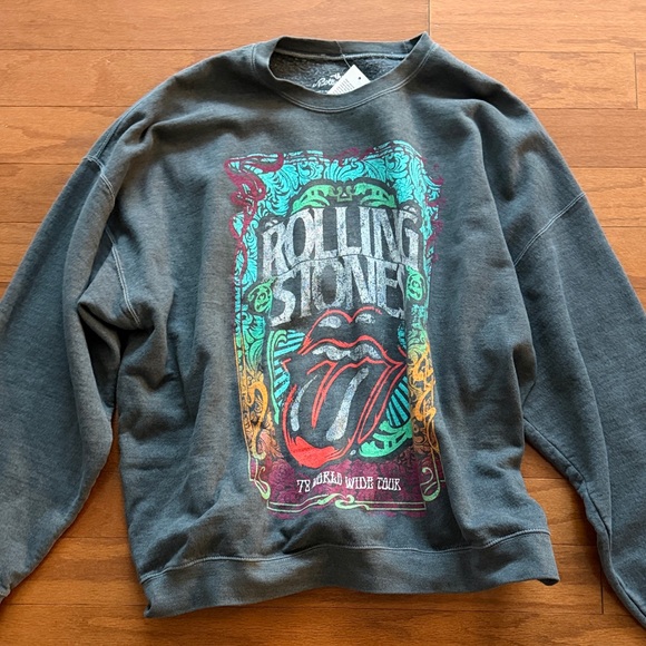 Urban Outfitters Tops - NWT Urban Outfitters Rolling Stones Graphic Sweatshirt